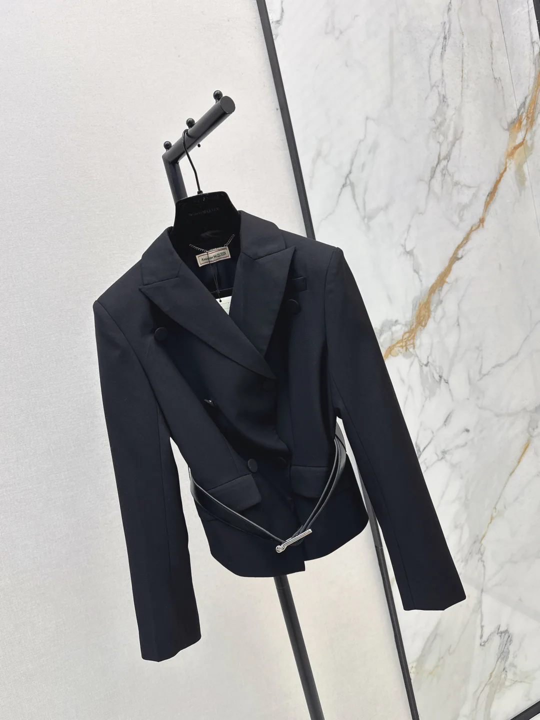 Куртки И Пуховики Женские Alexander Mcqueen 63608