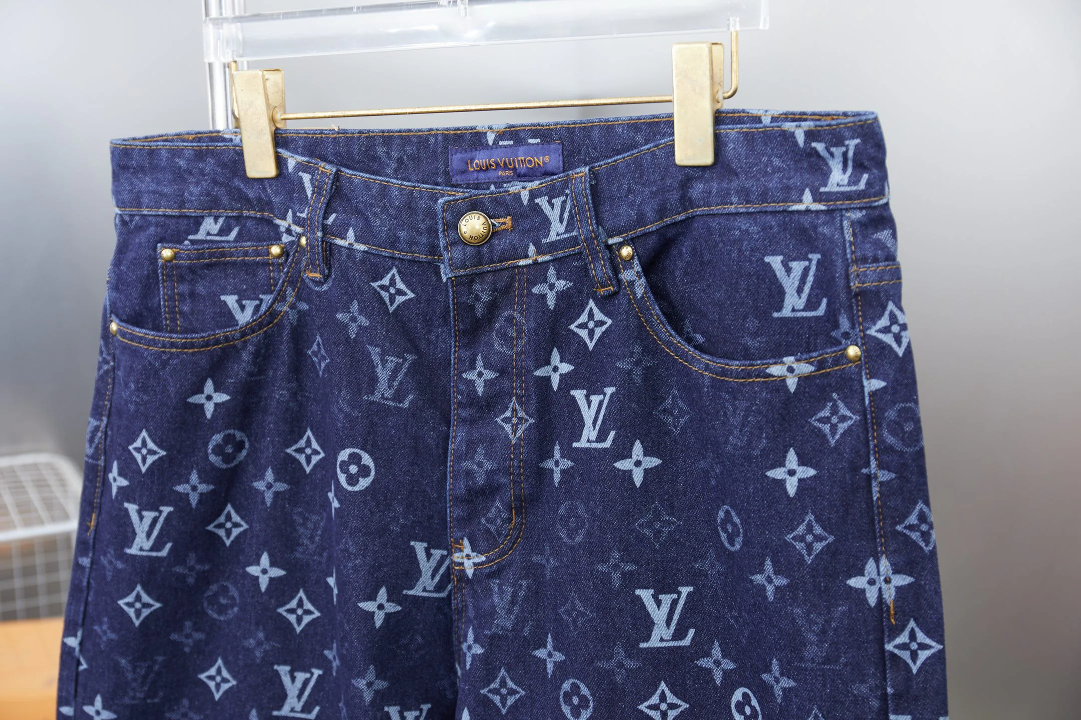 Джинсы Мужские Louis Vuitton 18581633