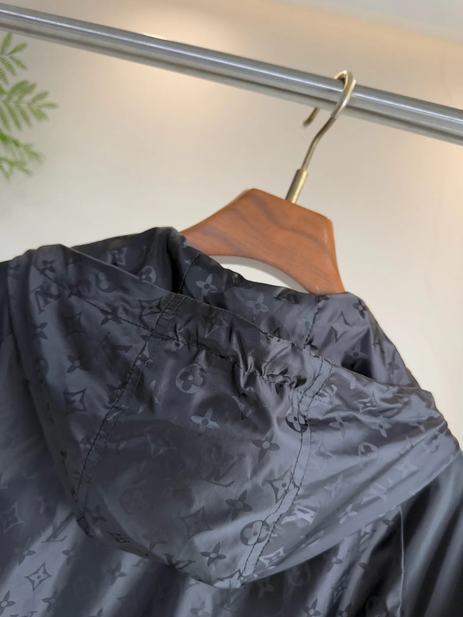 Куртки И Пуховики Мужские Louis Vuitton 12953193