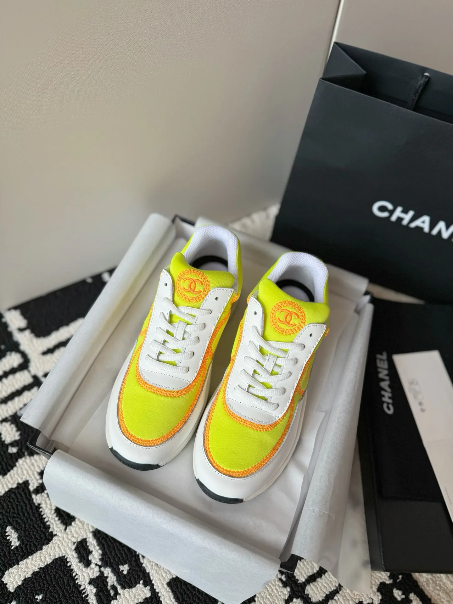 Кроссовки Женские Chanel 17576