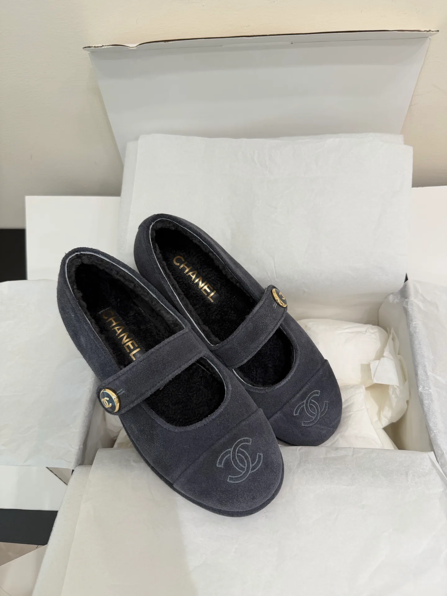 Туфли Женские Chanel 19120250