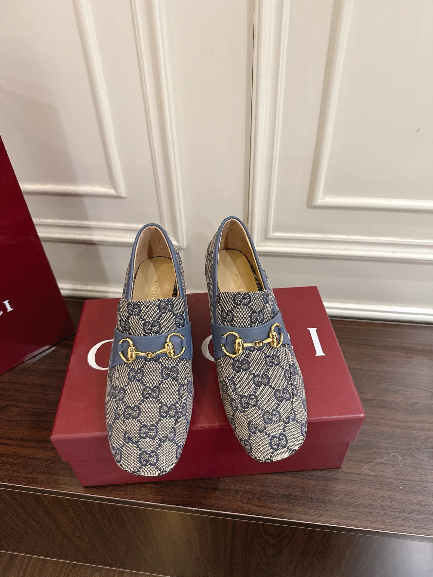 Лоферы И Мокасины Женские Gucci 1884001