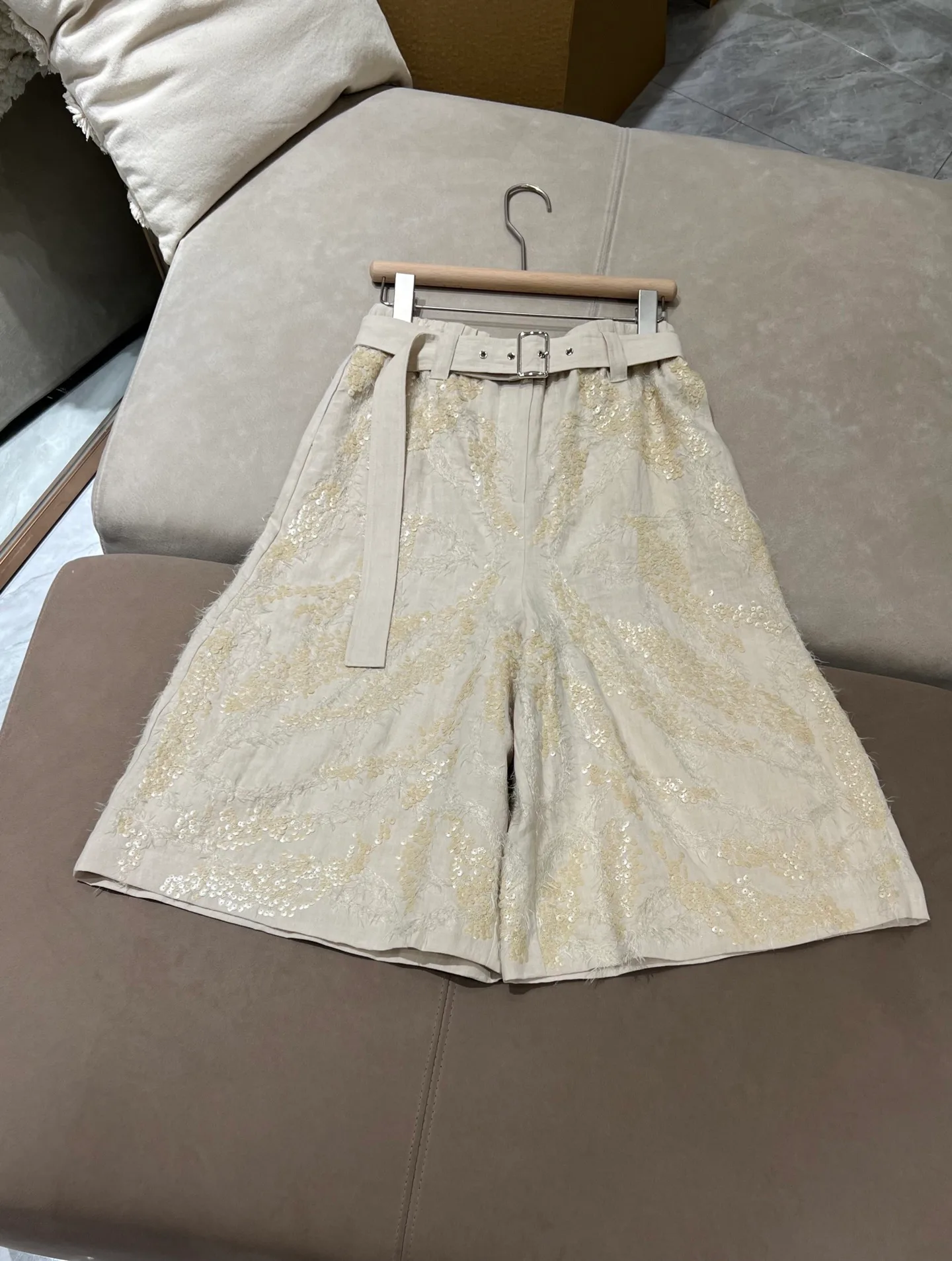 Шорты Женские Brunello Cucinelli 11671681