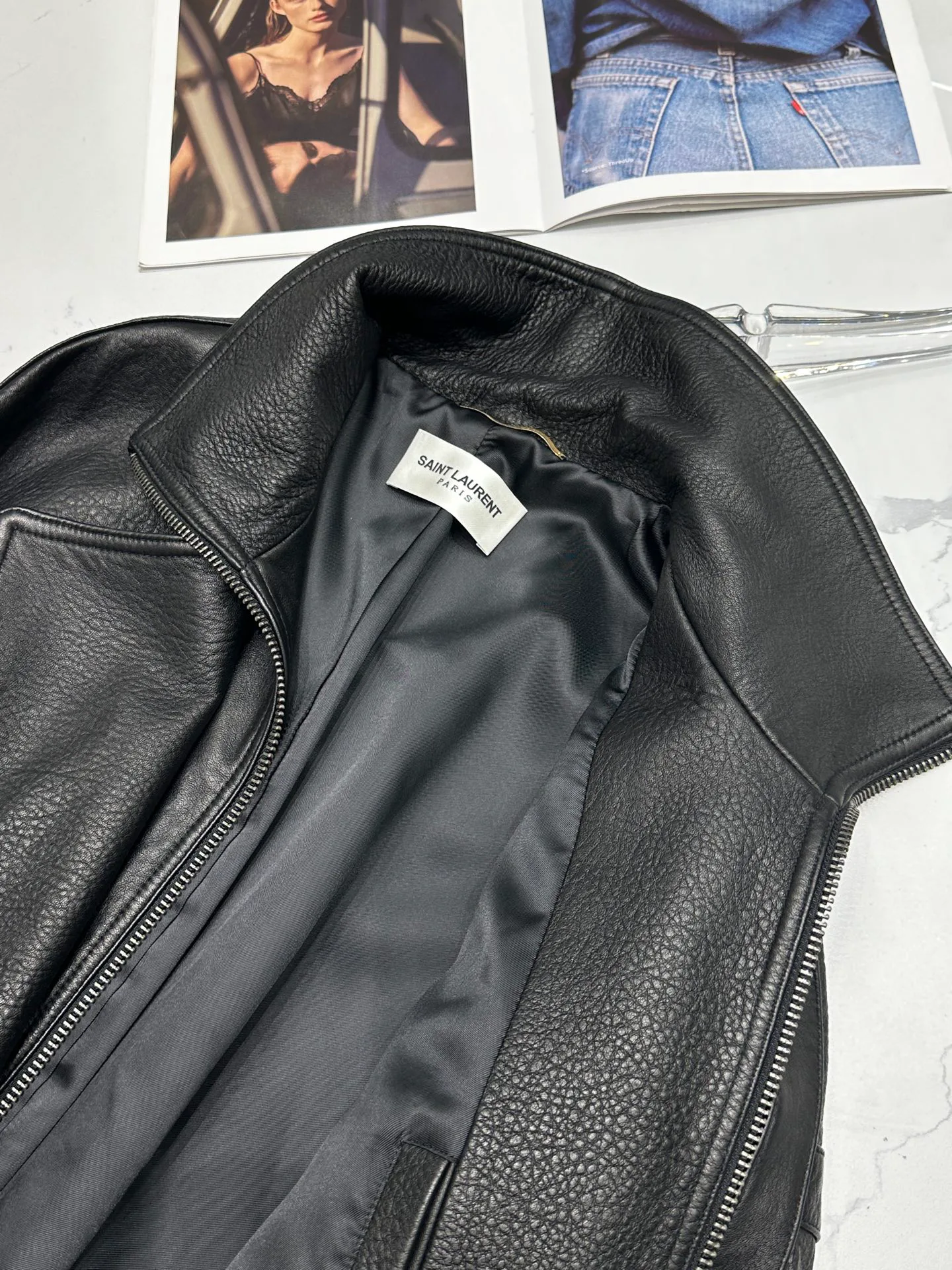 Кожаные Куртки И Дублёнки Женские Saint Laurent 11544766
