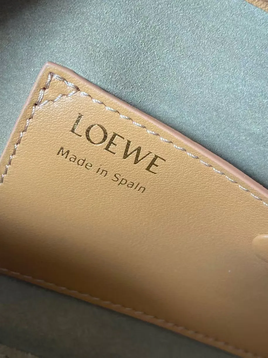 Классические Сумки Женские Loewe 1889778