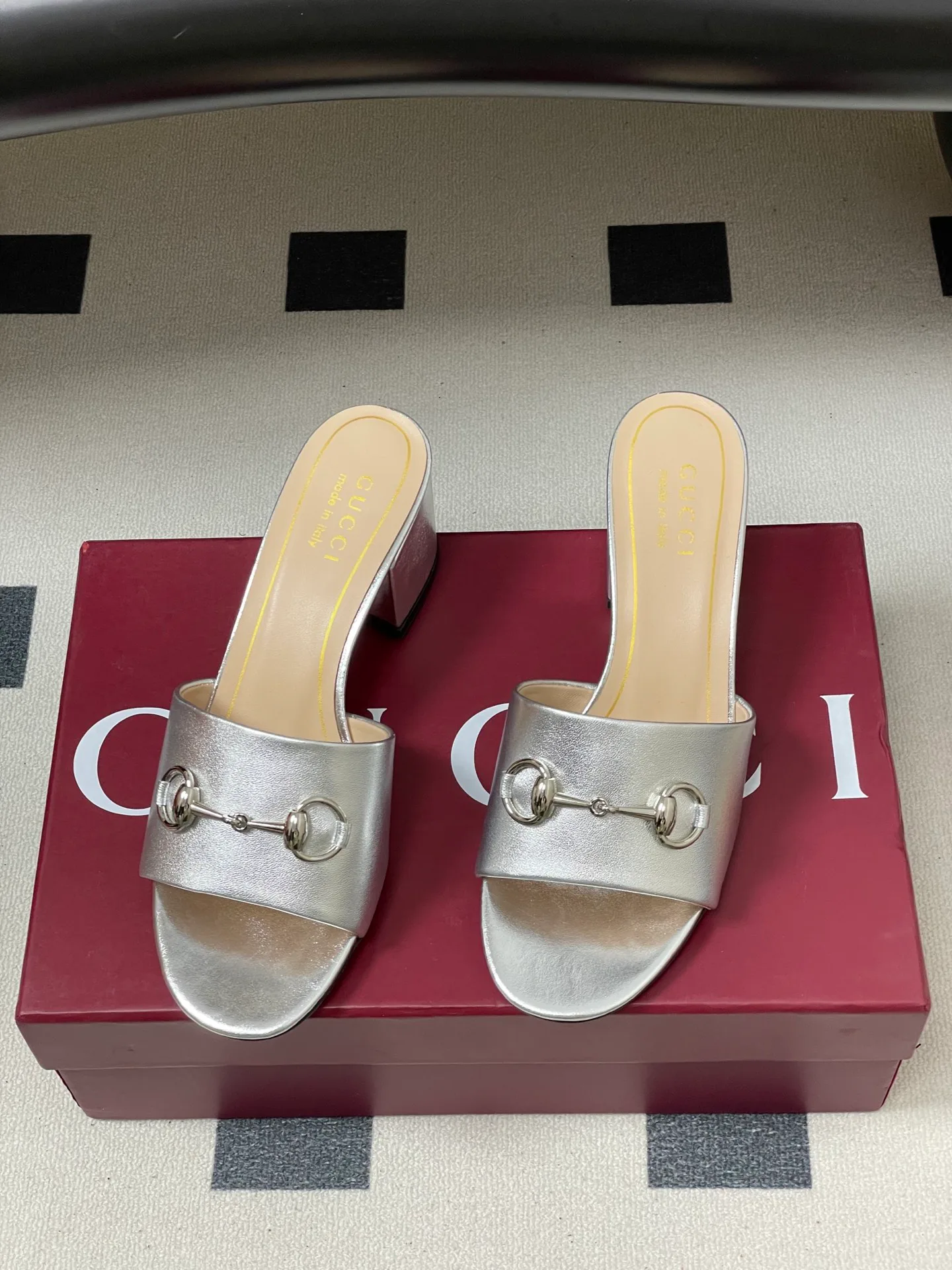 Сандалии Женские Gucci 11886559