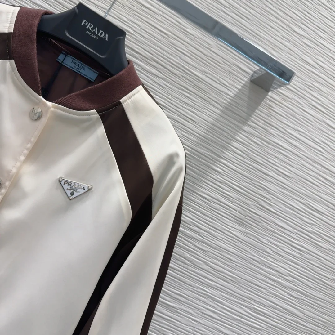 Куртки И Пуховики Женские Prada 89381