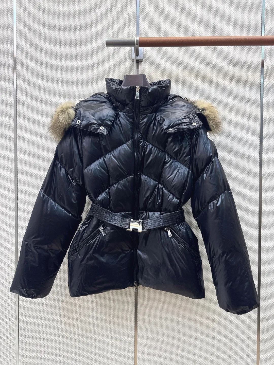 Куртки И Пуховики Женские Moncler 19475872