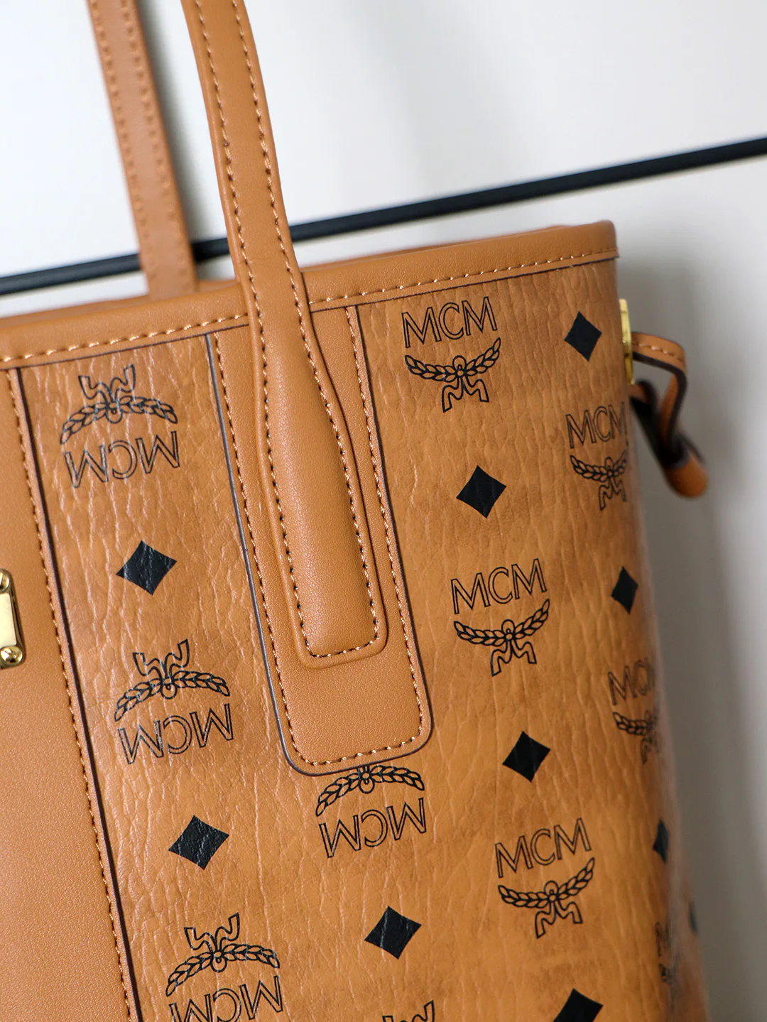 Классические Сумки Женские Mcm 18223305