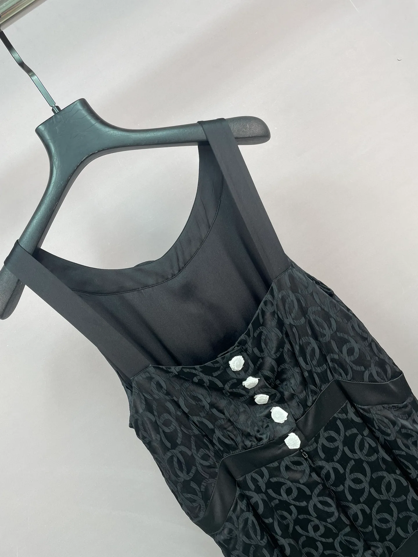 Платья Женские Chanel 10839190