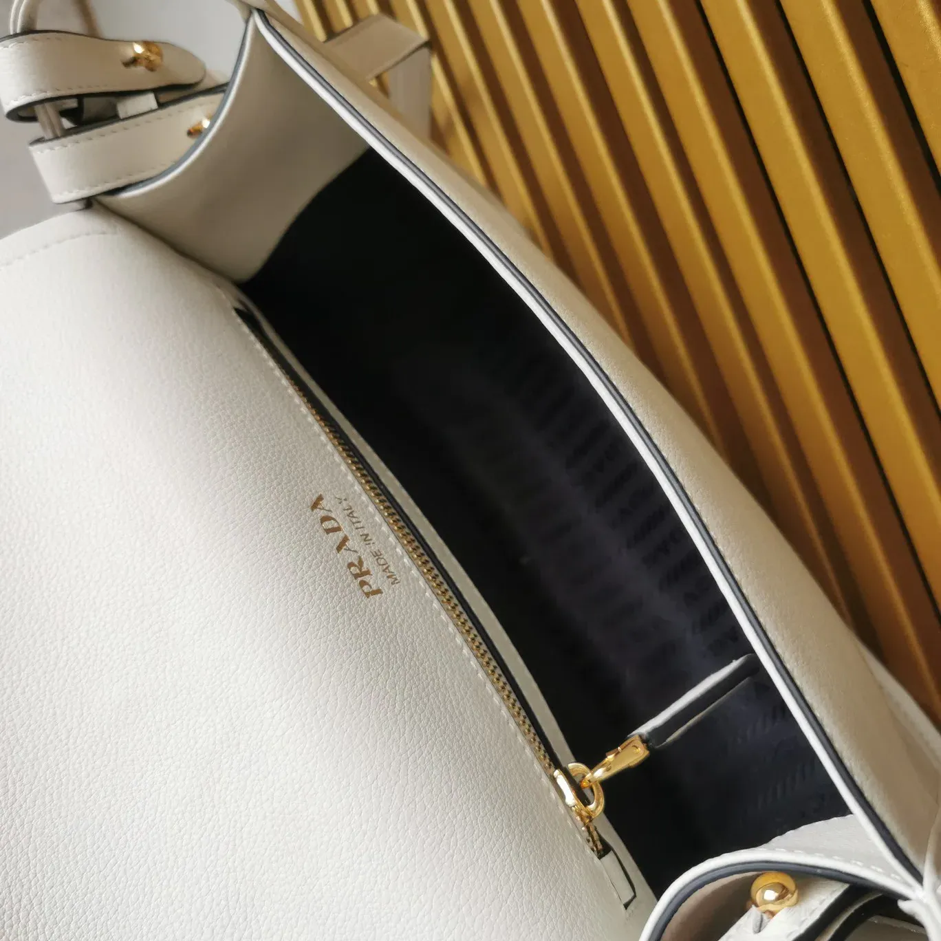 Сумки На Ремне Женские Prada 87211
