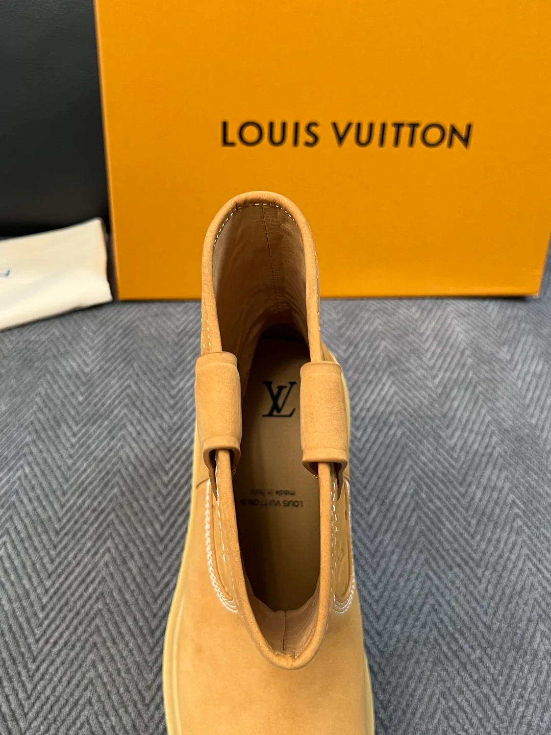 Ботинки Мужские Louis Vuitton 18417477