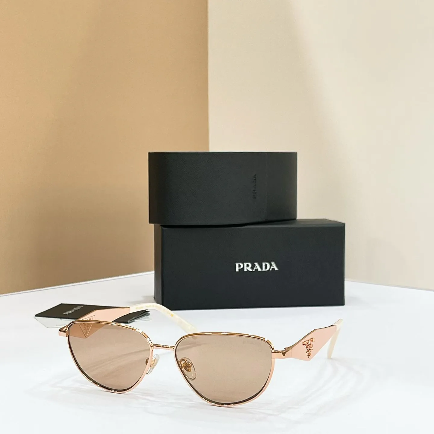 Очки Prada 17546266
