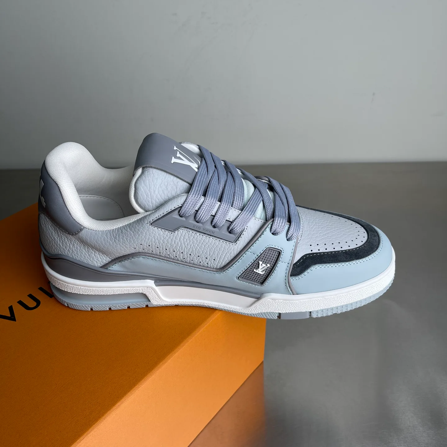 Кроссовки Мужские Louis Vuitton 986771