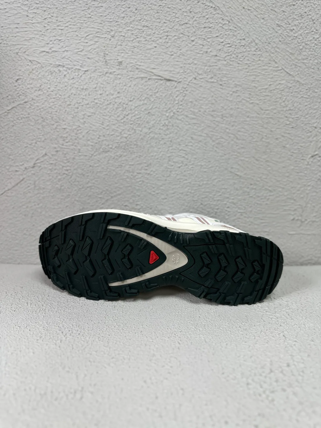 Кроссовки Женские Salomon 17962210