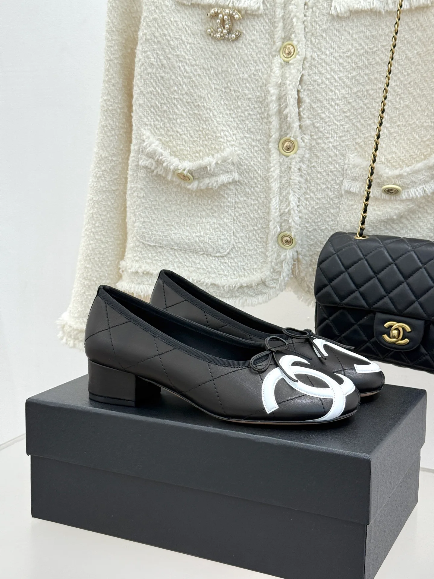 Балетки Женские Chanel 17303672