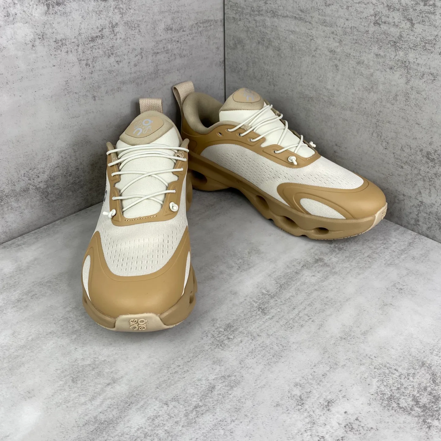 Кроссовки Женские Loewe 5279347