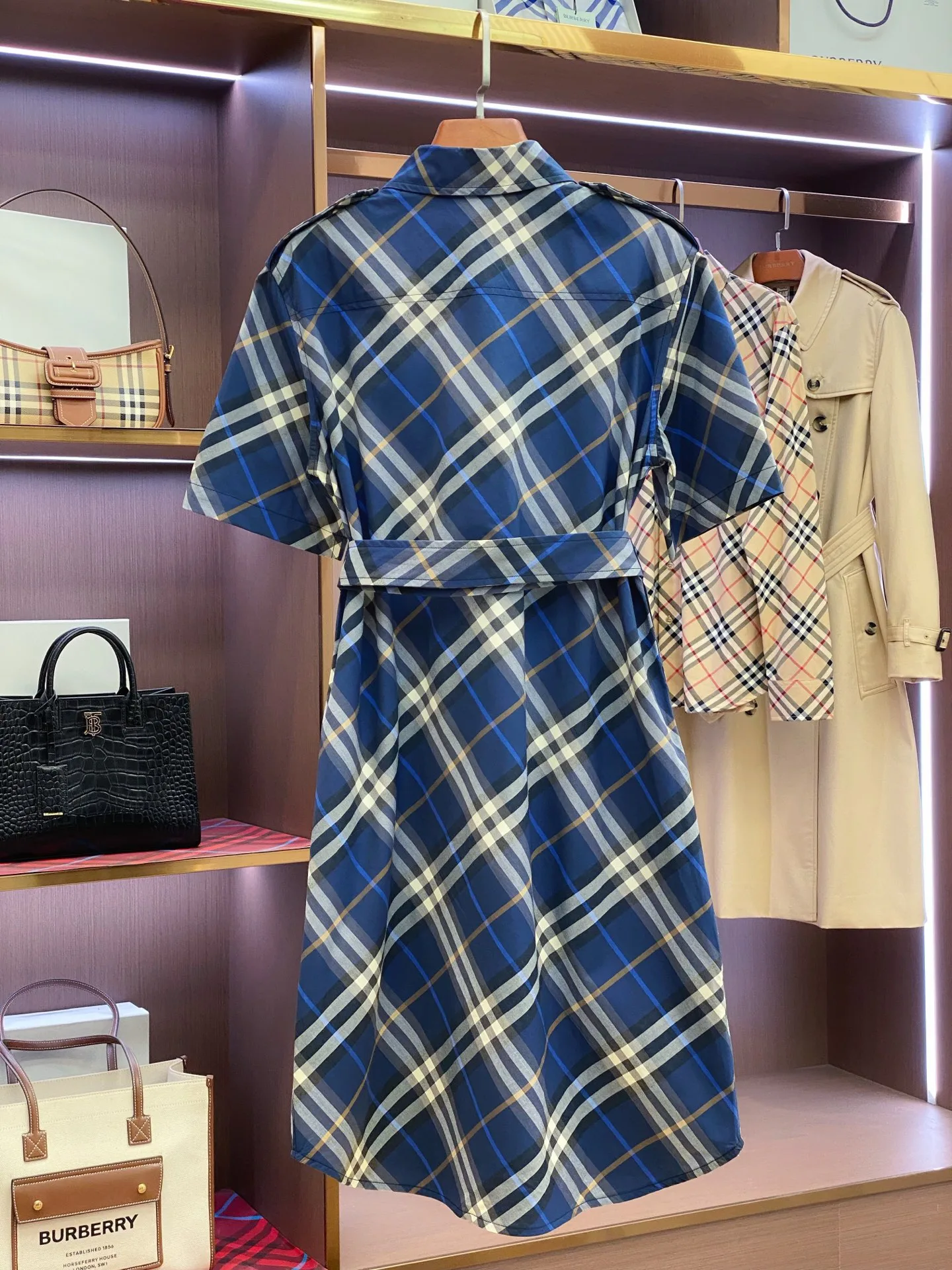 Платья Женские Burberry 17361070