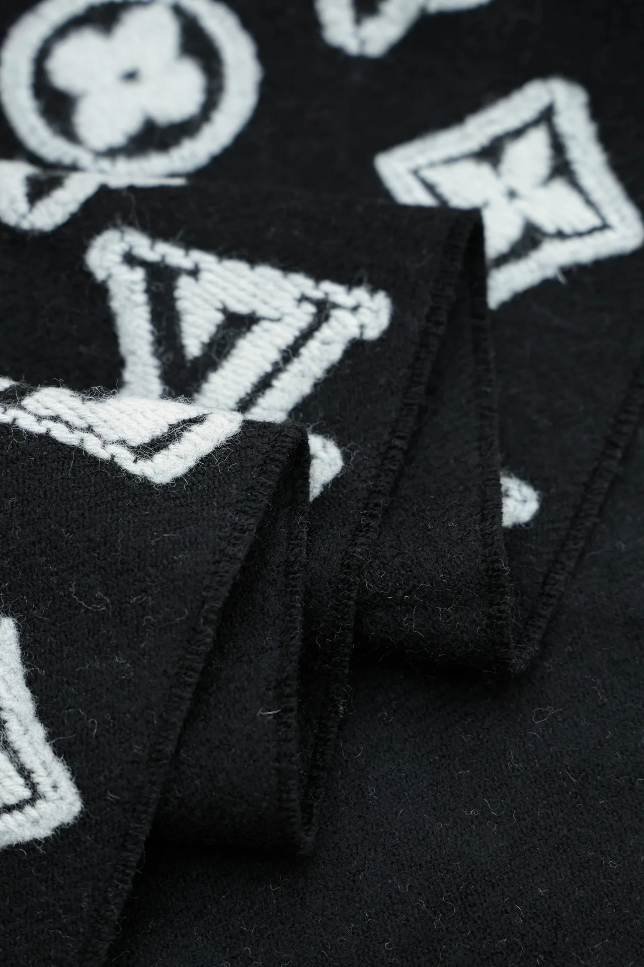 Шарфы Louis Vuitton 94390