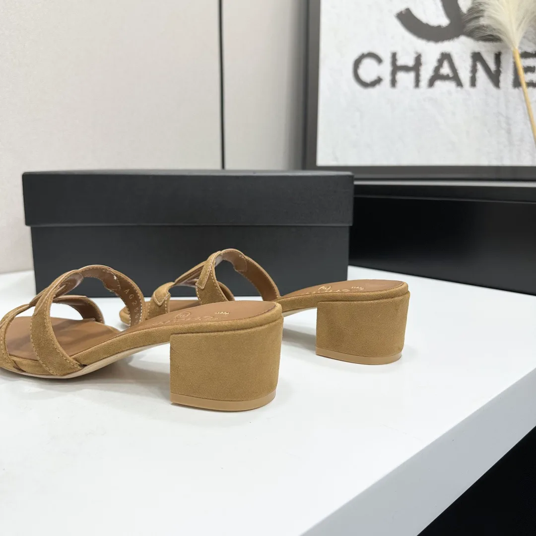 Босоножки Женские Chanel 11579291