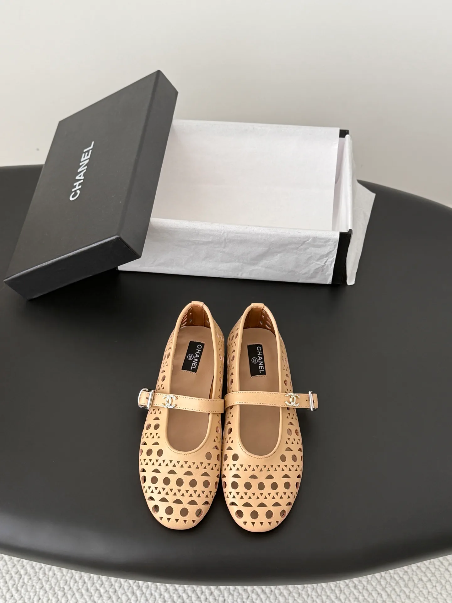 Туфли Женские Chanel 13434639