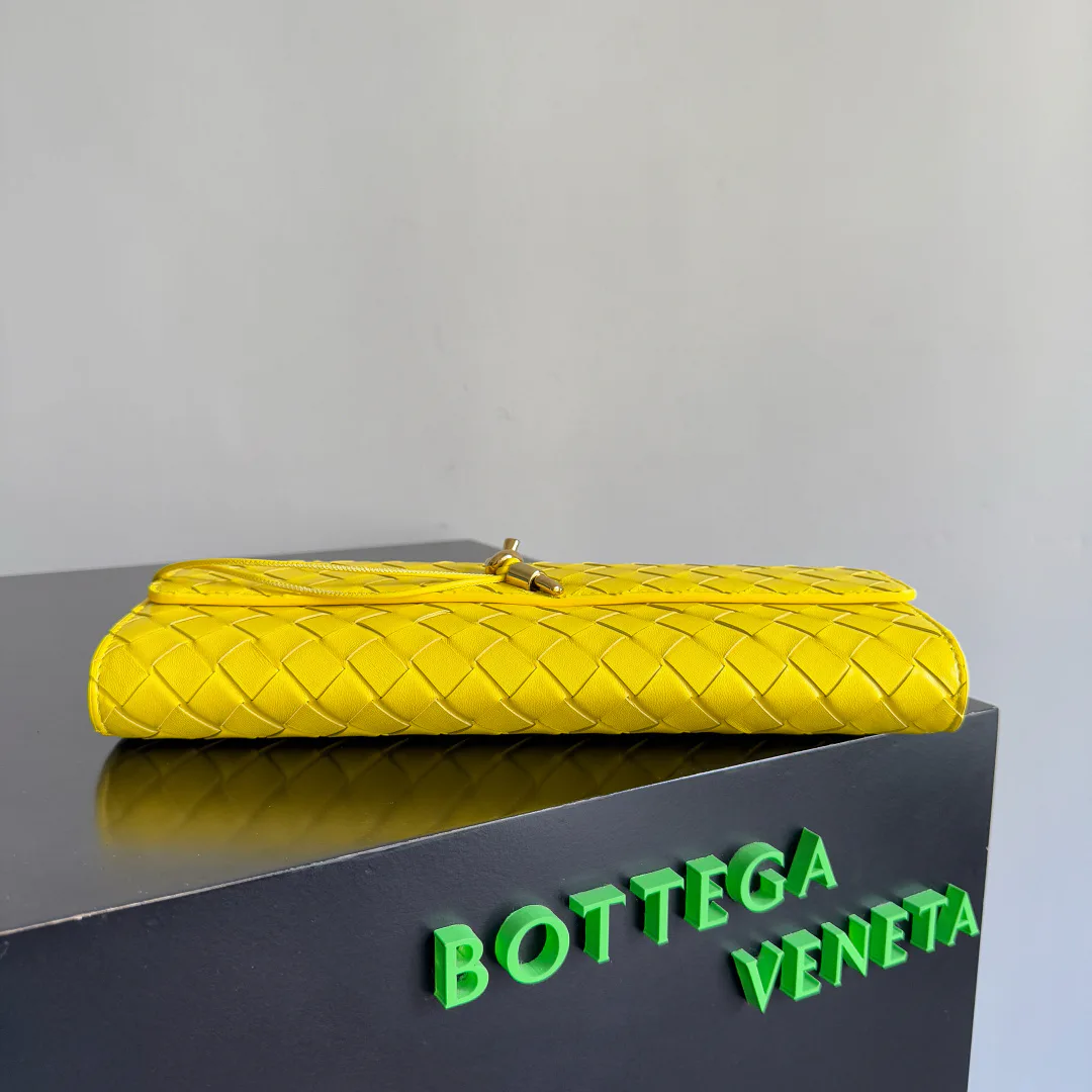 Клатчи Женские Bottega Veneta 11191851