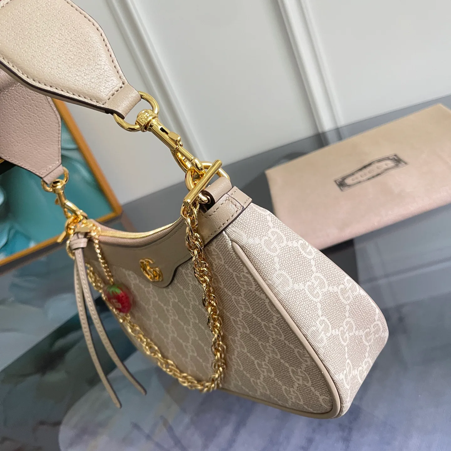 Классические Сумки Женские Gucci 13558904