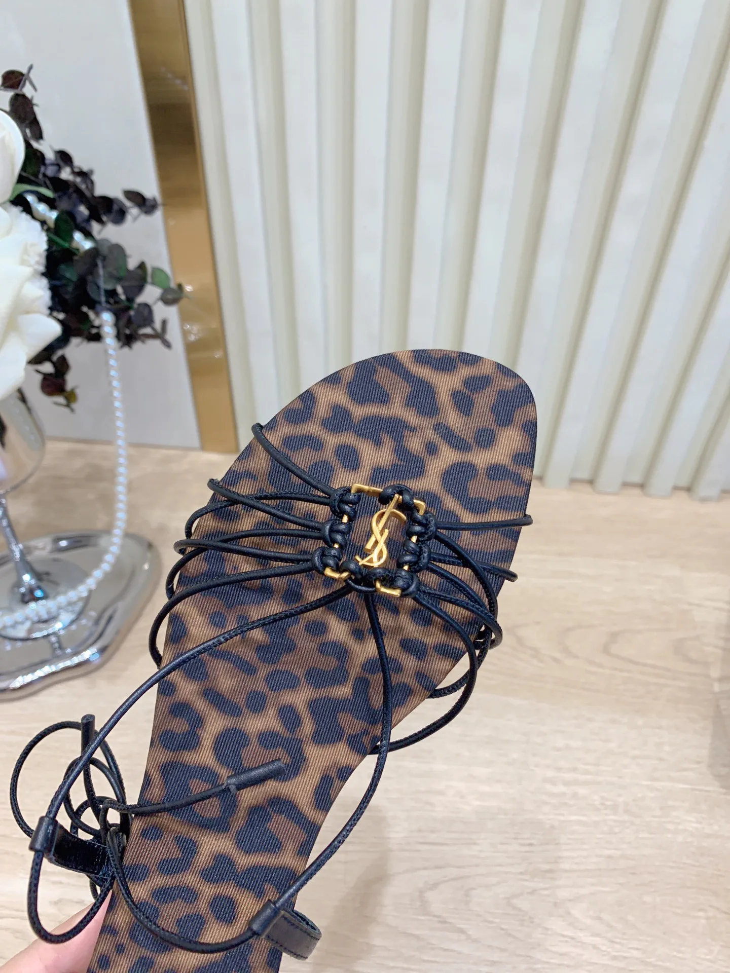 Сандалии Женские Saint Laurent 4511900