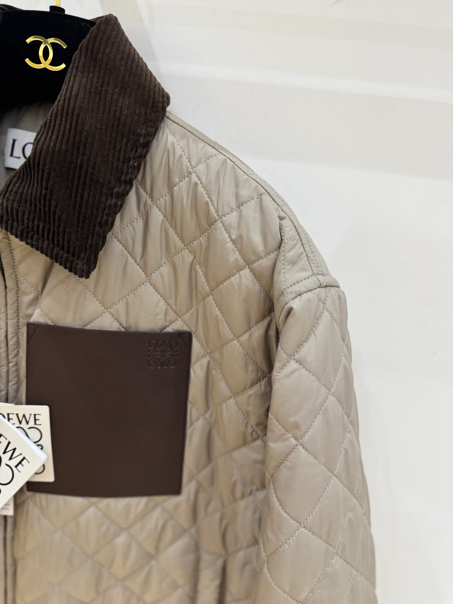 Куртки И Пуховики Женские Loewe 19649143