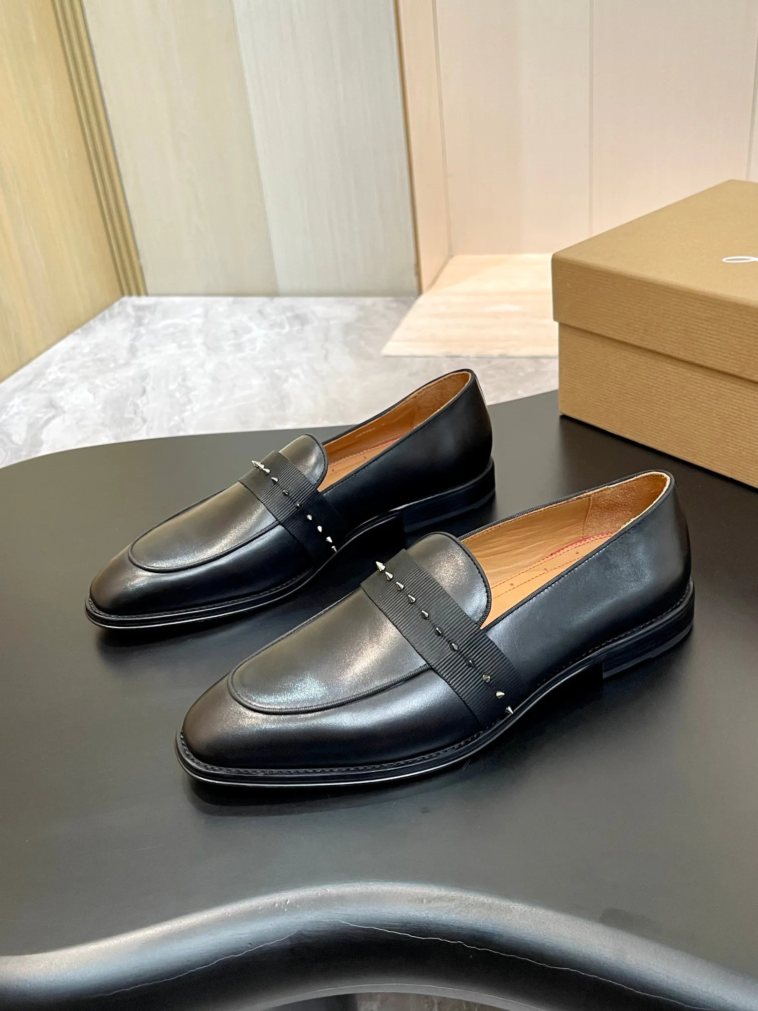 Лоферы И Туфли Мужские Christian Louboutin 18117261