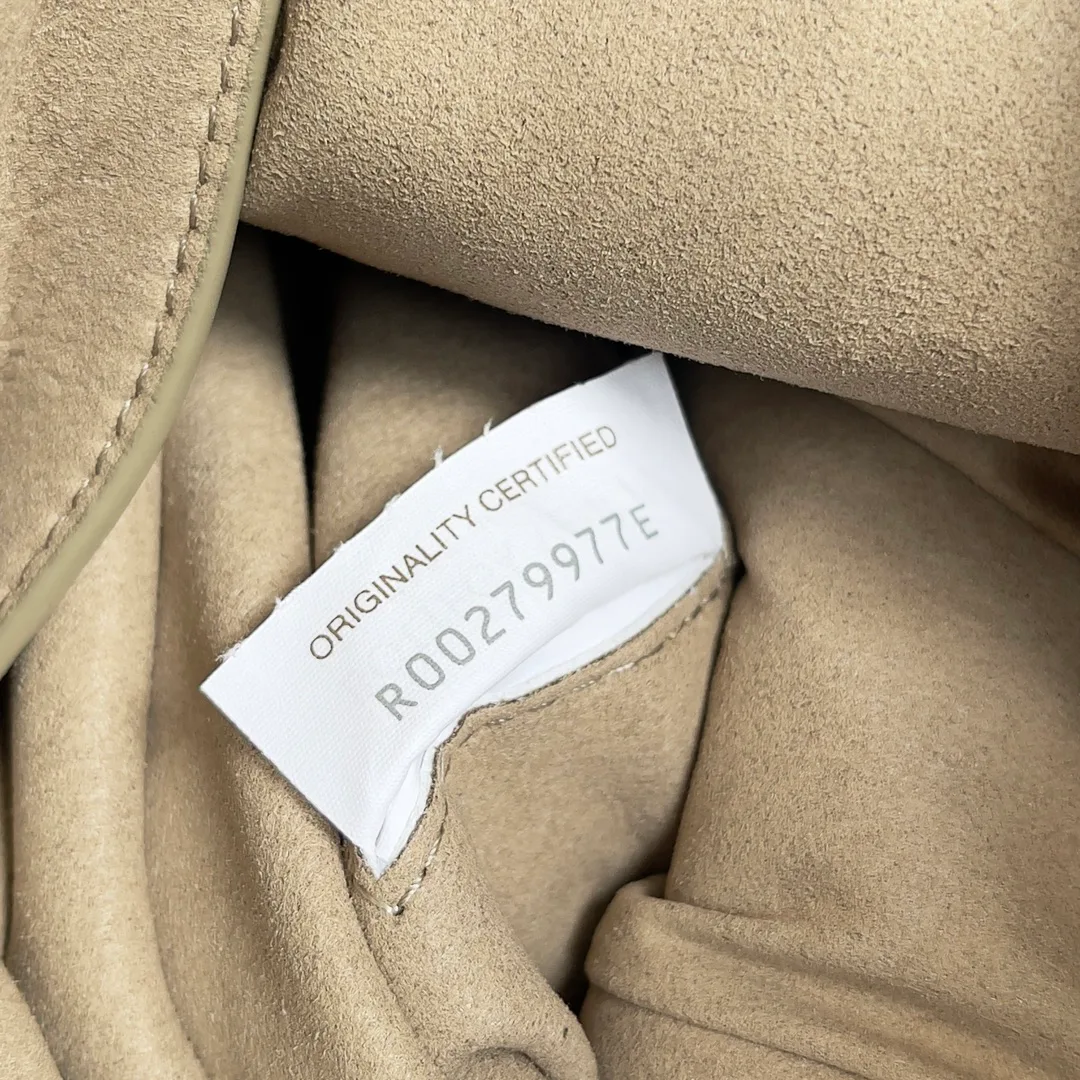 Рюкзаки Женские Bottega Veneta 18936077