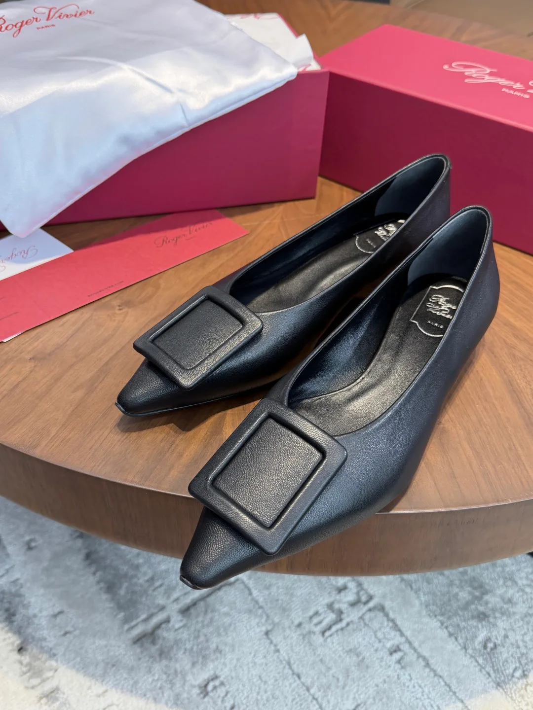 Туфли Женские Roger Vivier 17974243