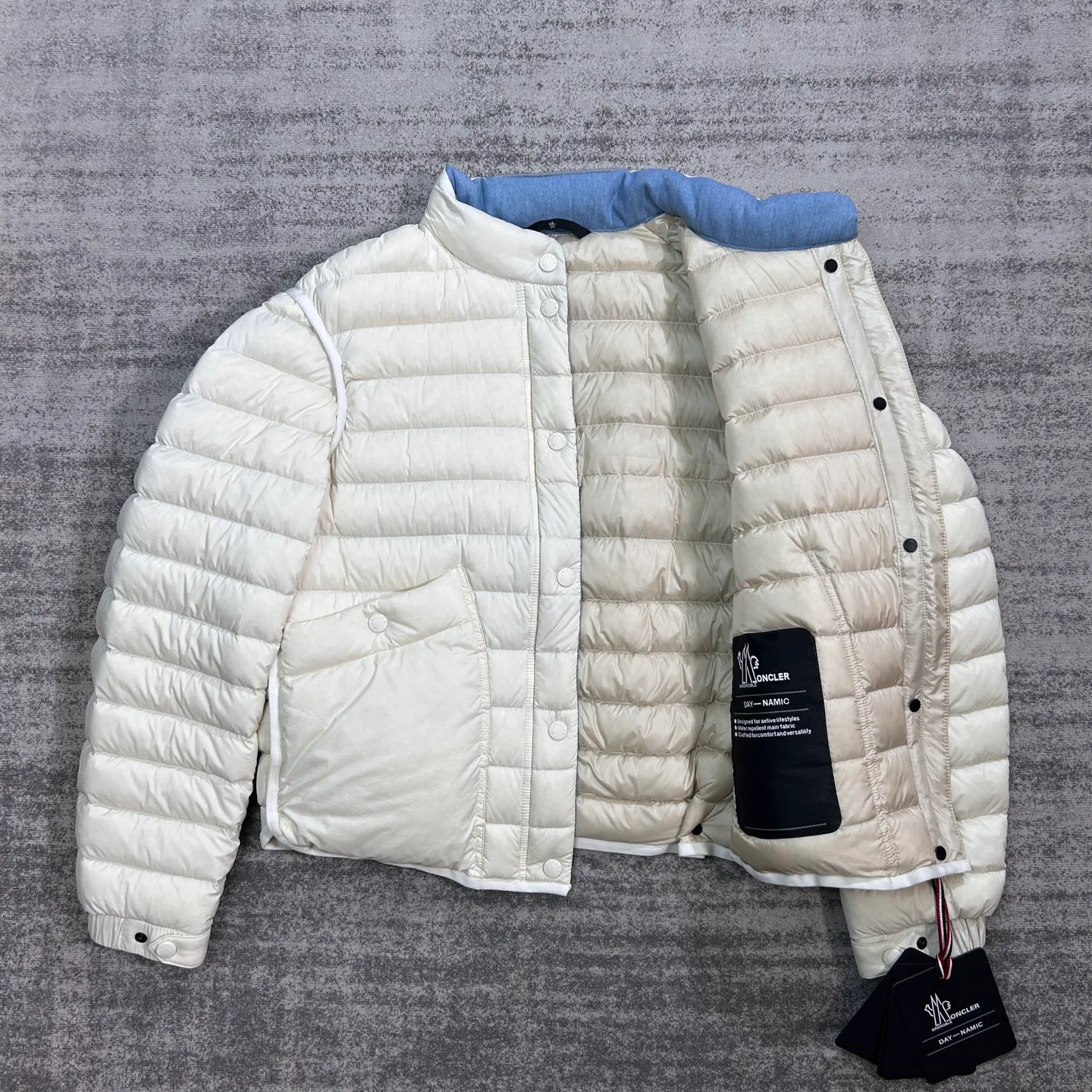Куртки И Пуховики Женские Moncler 18255172