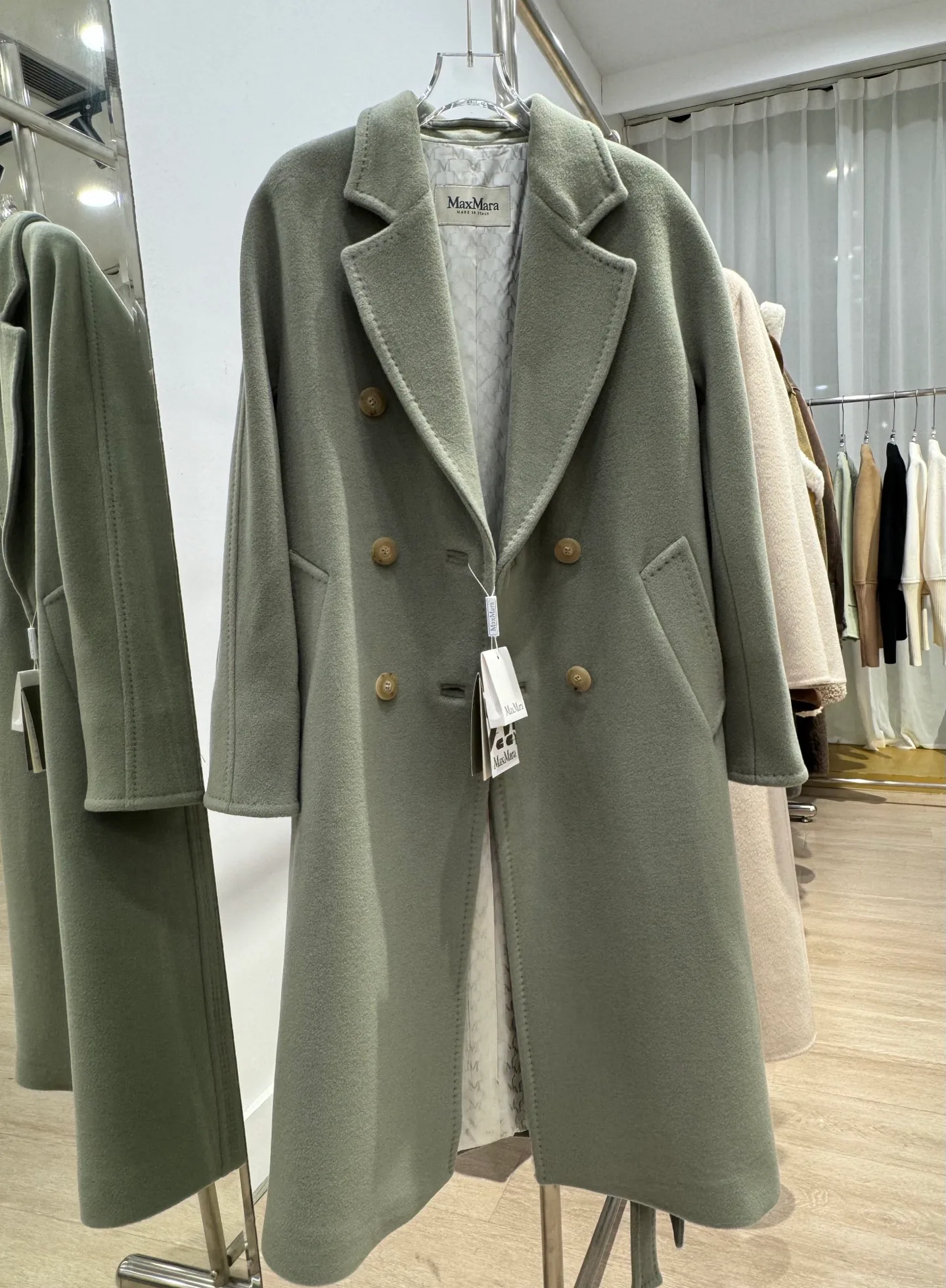 Пальто Женские Max Mara 18245176