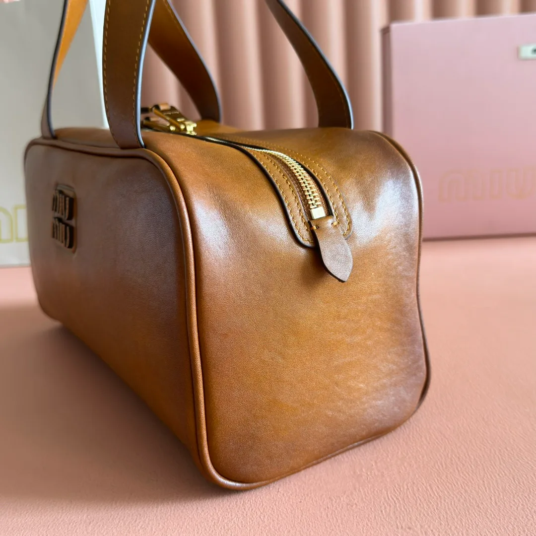 Классические Сумки Женские Miu Miu 90238