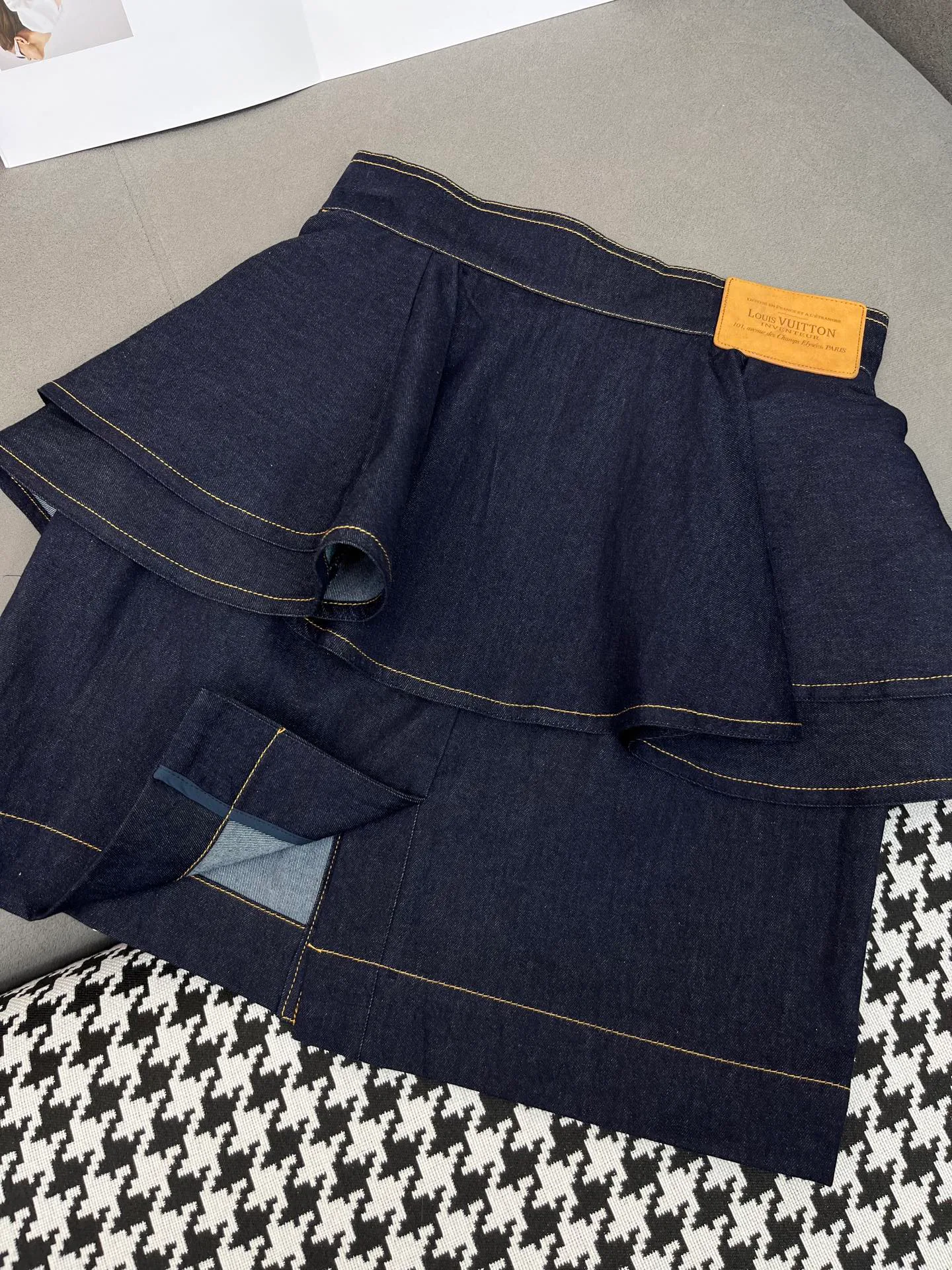 Юбки Женские Louis Vuitton 19122