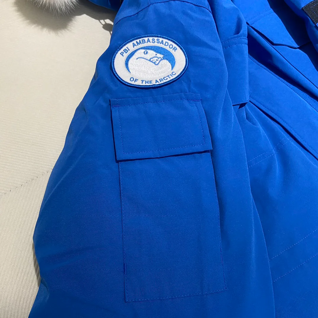 Куртки И Пуховики Женские Canada Goose 830229