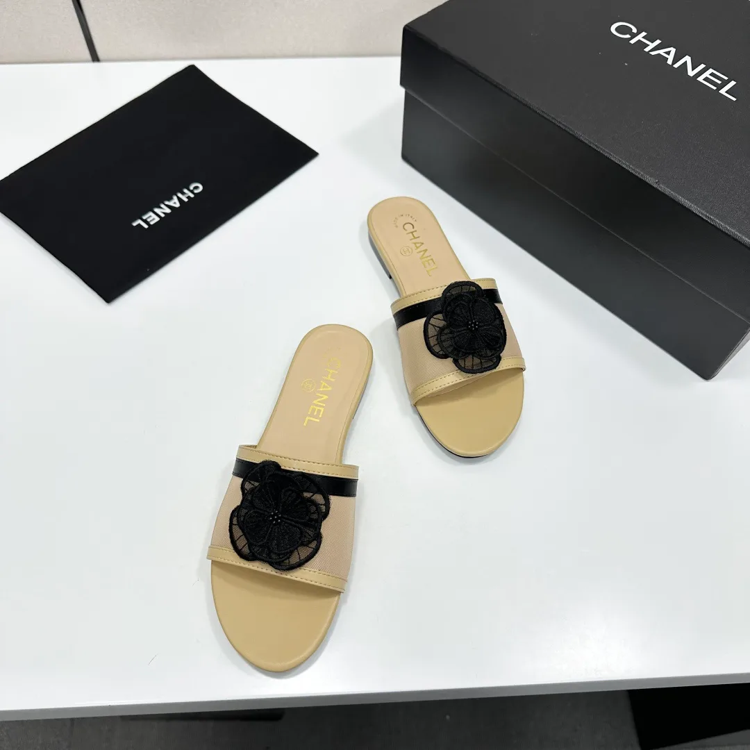 Шлепанцы Женские Chanel 11627930