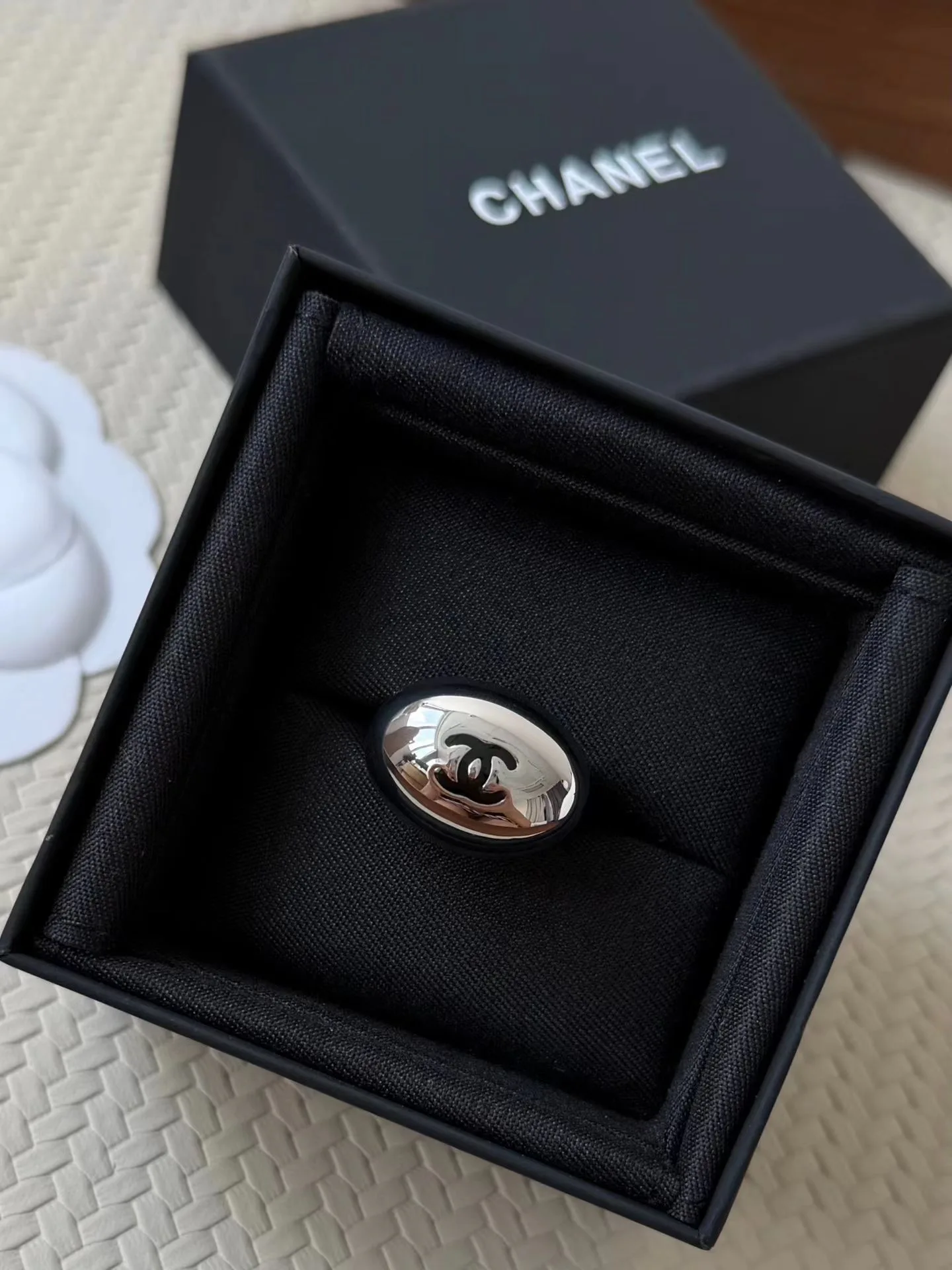 Бижутерия Chanel 18123156