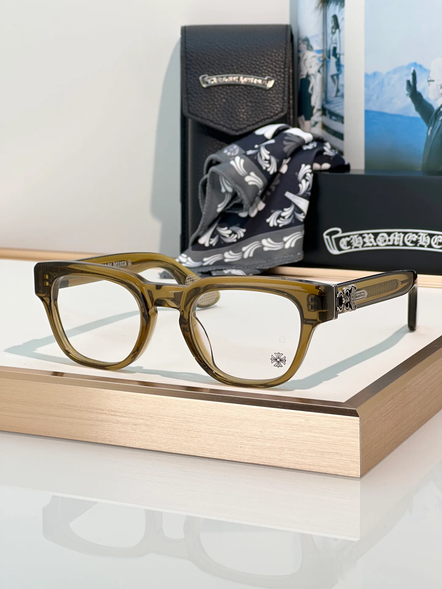 Очки Chrome Hearts 18398450