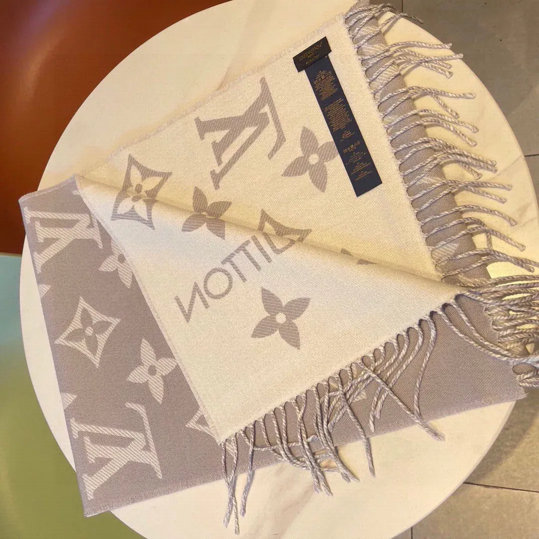 Шарфы Louis Vuitton 824082