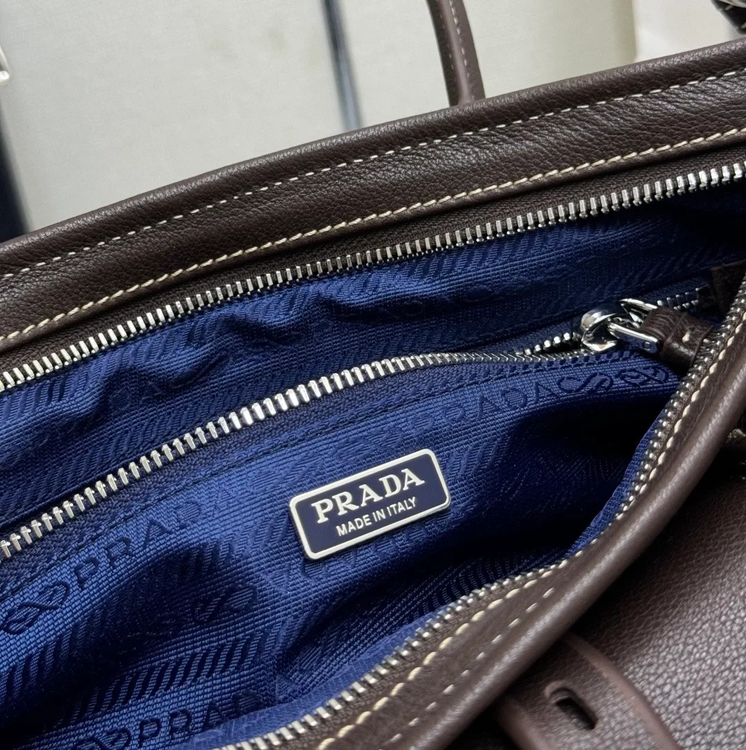 Сумки На Ремне Женские Prada 11682104