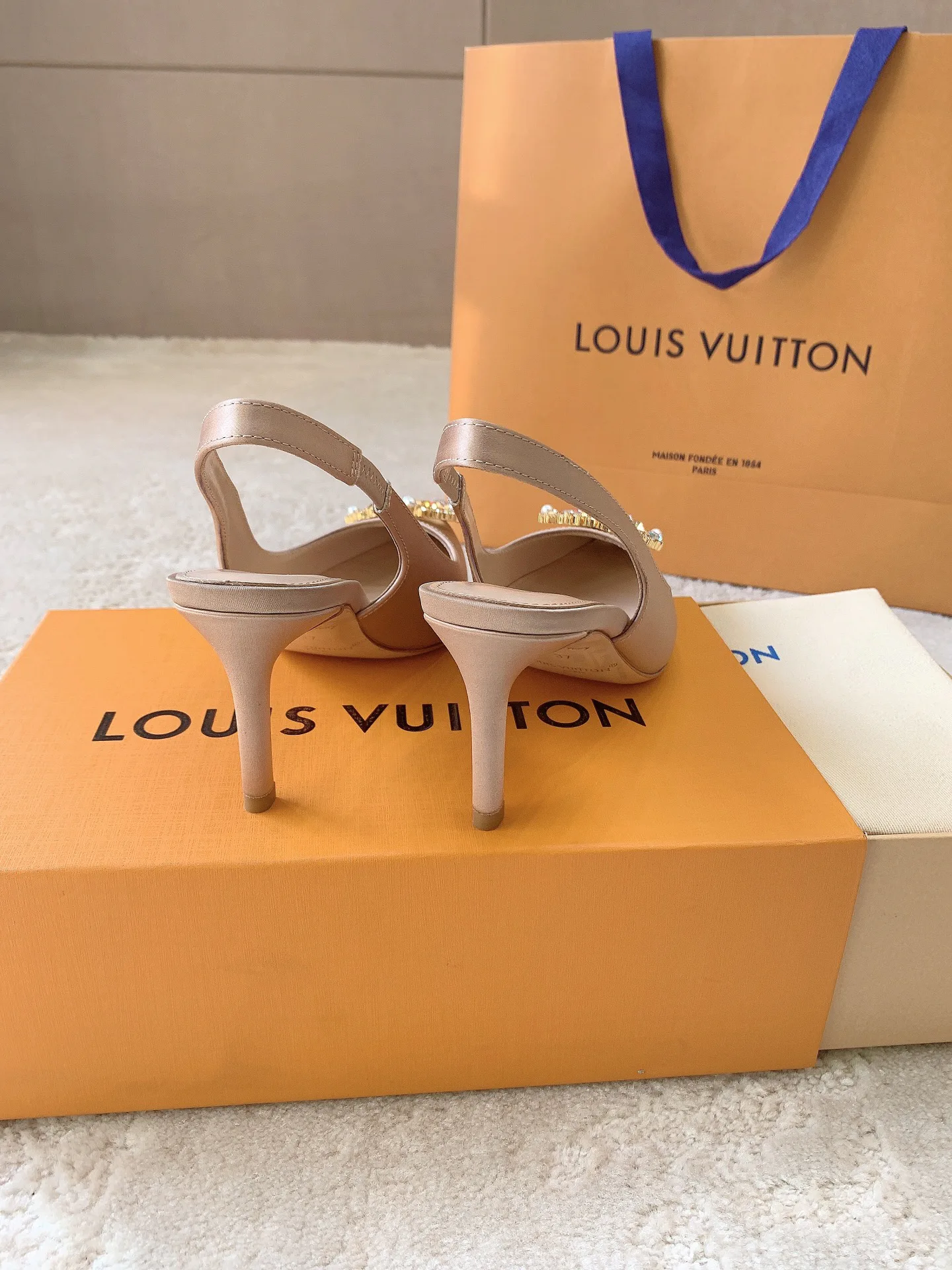 Туфли Женские Louis Vuitton 1834526