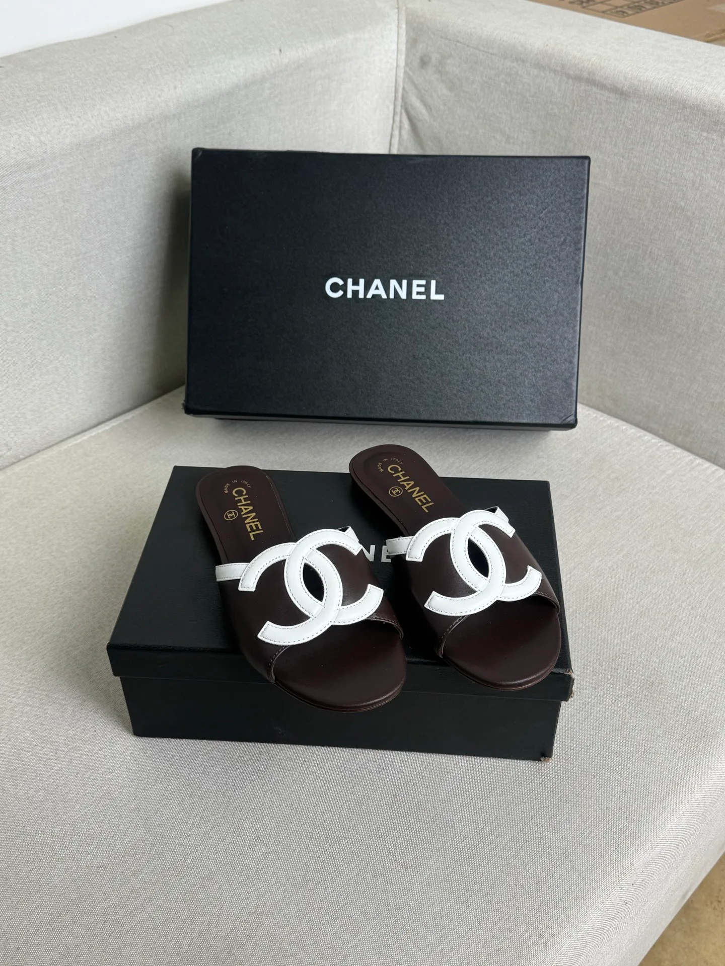 Сандалии Женские Chanel 13181123