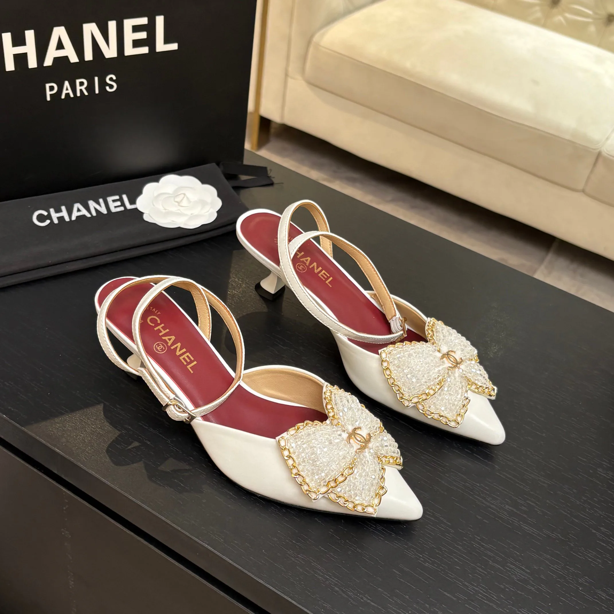 Туфли Женские Chanel 17303638
