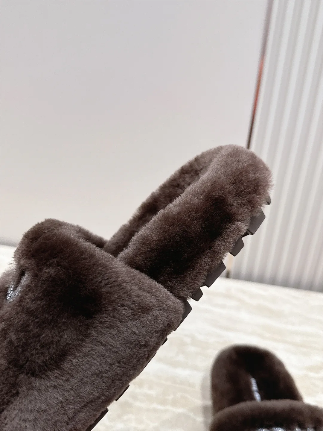 Тапочки Женские Miu Miu 18025327