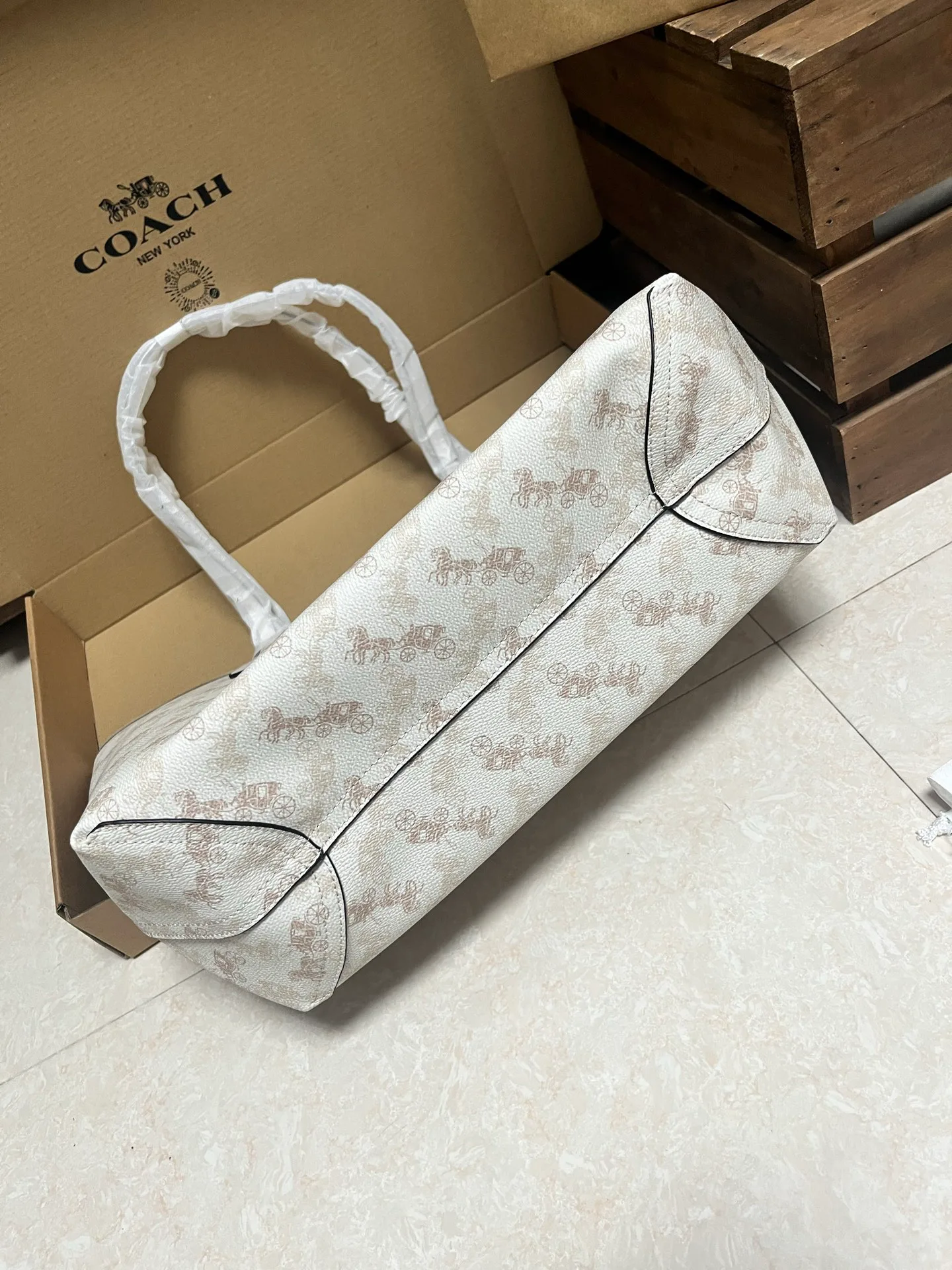 Классические Сумки Женские Coach 11603699