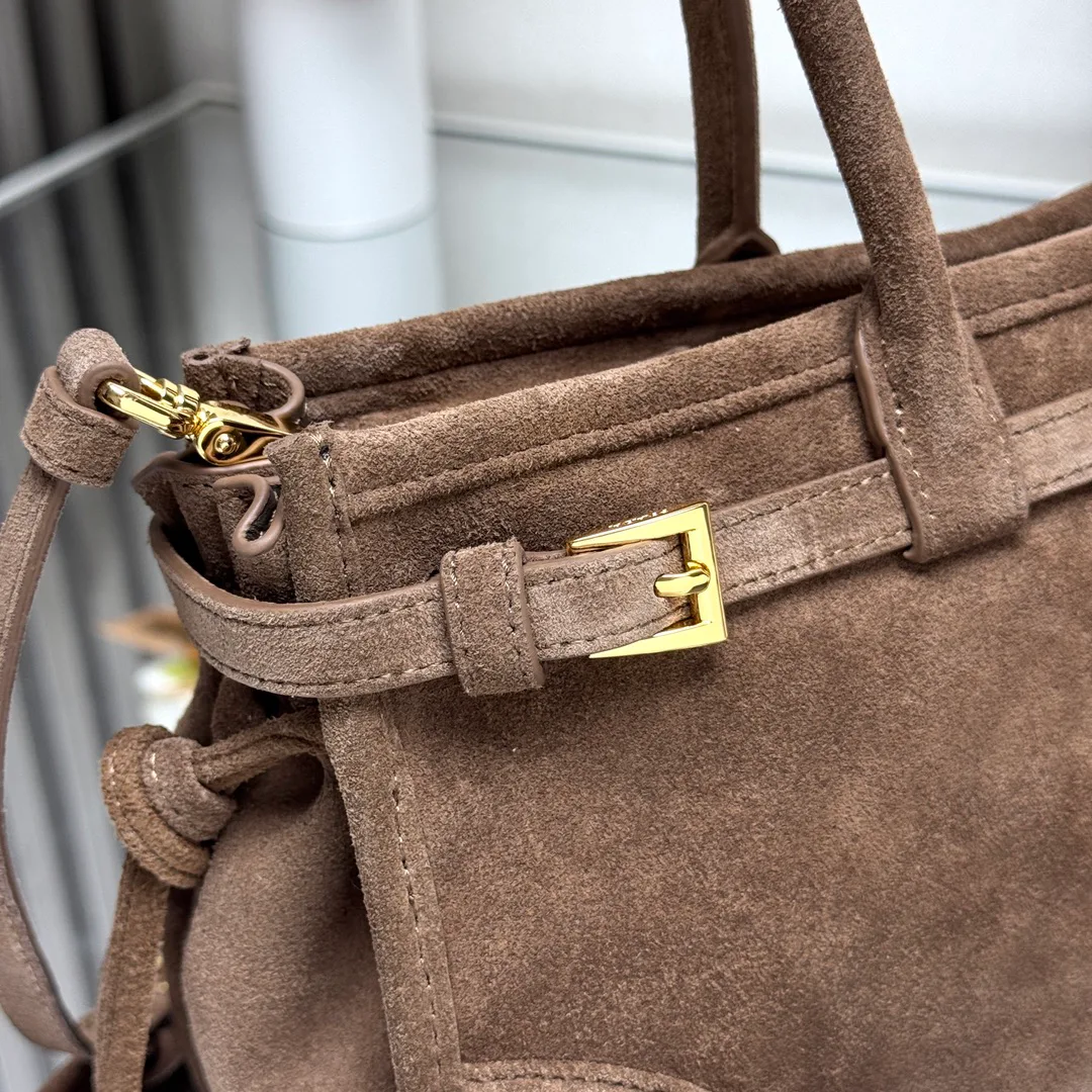 Классические Сумки Женские Prada 10446830
