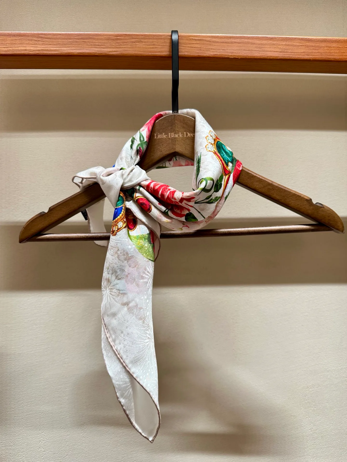 Платки Chanel 11445224