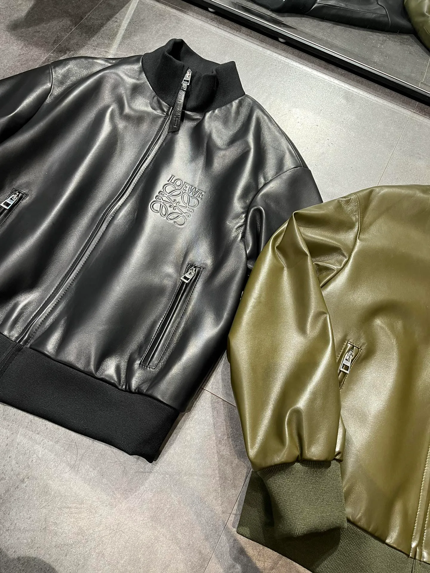 Кожаные Куртки И Дублёнки Мужские Loewe 11182577